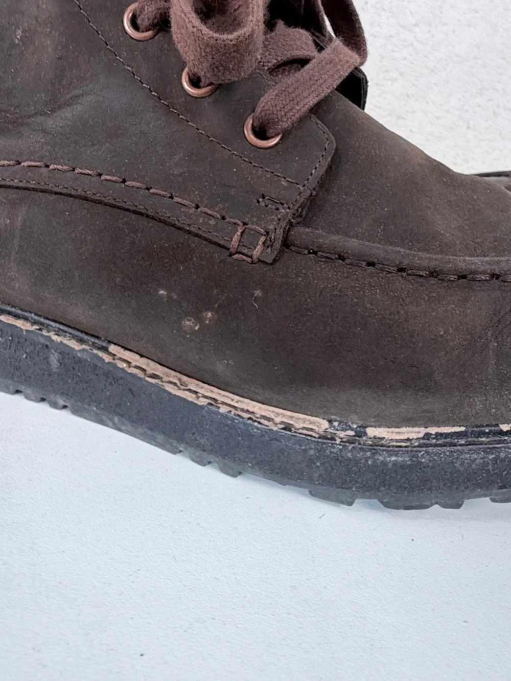UGG Mens Leather Lace Up Boots Brown Moc Toe Size 10 Rugged Waterproof boots